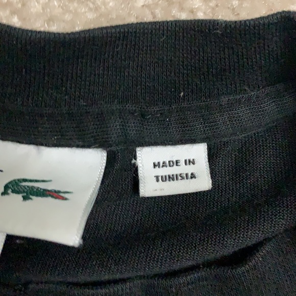 Lacoste Men’s black t-shirt.lShadow of alligator on front medium but fits small - Picture 5 of 10